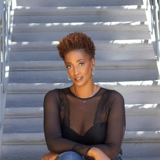 Chloe Hilliard Cincinnati Tickets