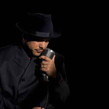 Howard Hewett Cincinnati Tickets