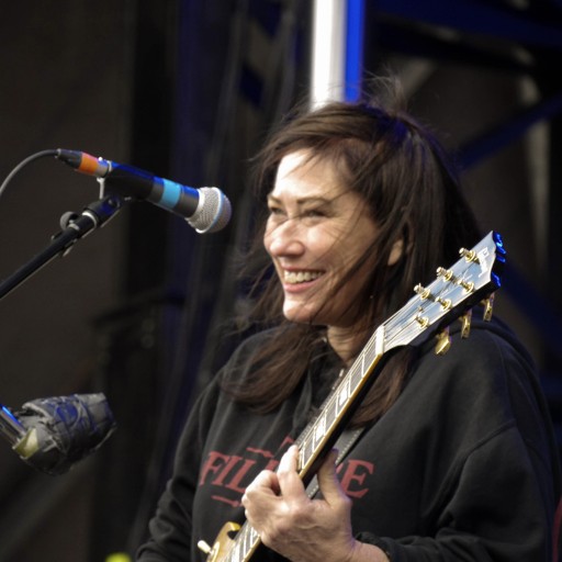 Kim Deal Concerts in Cincinnati